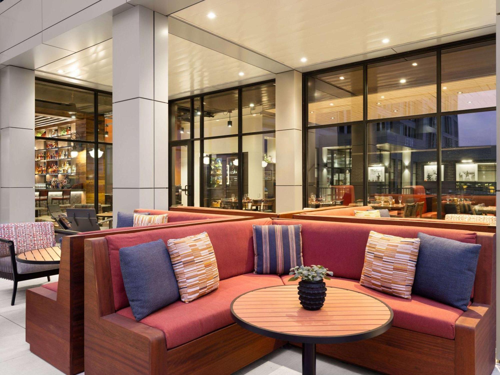 Origin Kansas City Riverfront, A Wyndham Hotel Exterior photo
