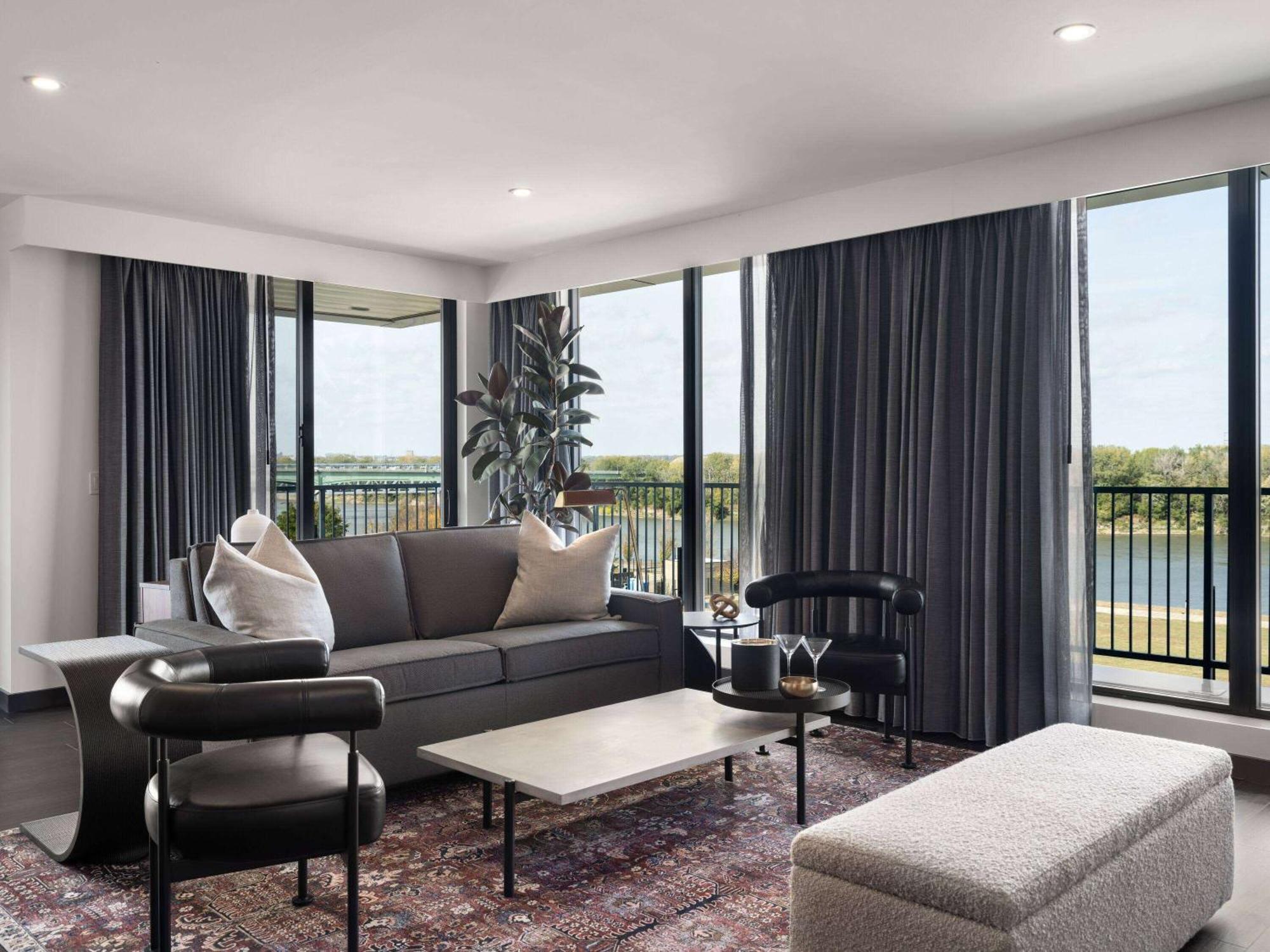 Origin Kansas City Riverfront, A Wyndham Hotel Exterior photo